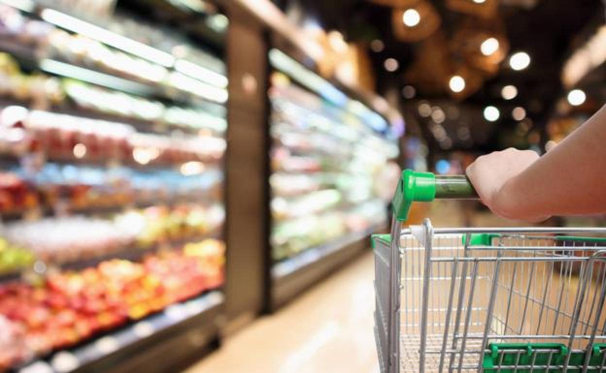 La lista de los supermercados más caros y más baratos, según la OCU