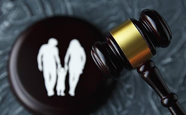 Una granadina alega que su exmarido es un «fanático religioso» para que no le den la custodia de los hijos