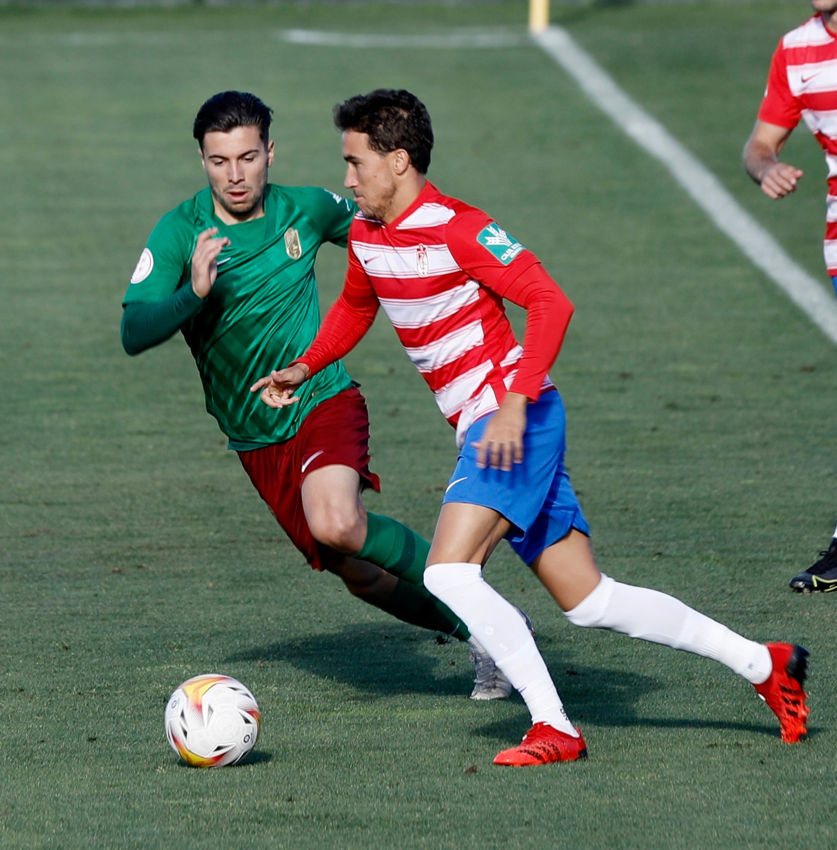 Partido amistoso entre el Granada y el Rercreativo