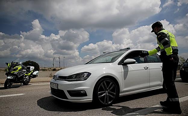 La DGT avisa del dispositivo especial para controlar las carreteras andaluzas este martes