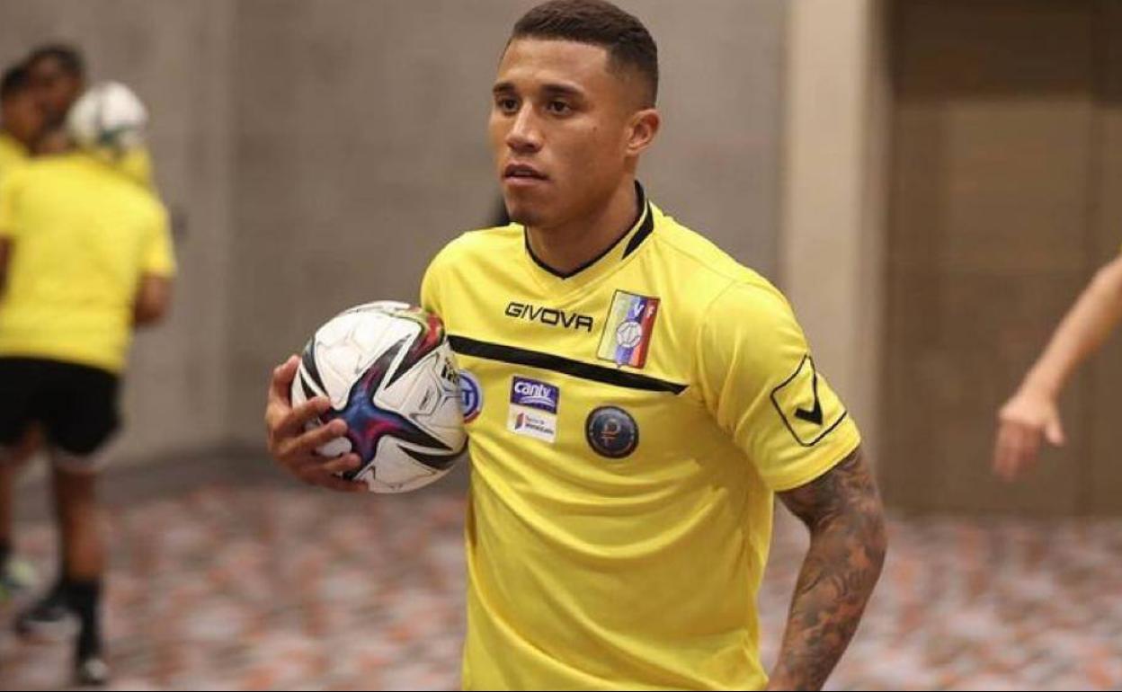 Machís entrenó en el hotel de concentración junto a sus compañeros de la selección venezolana. 