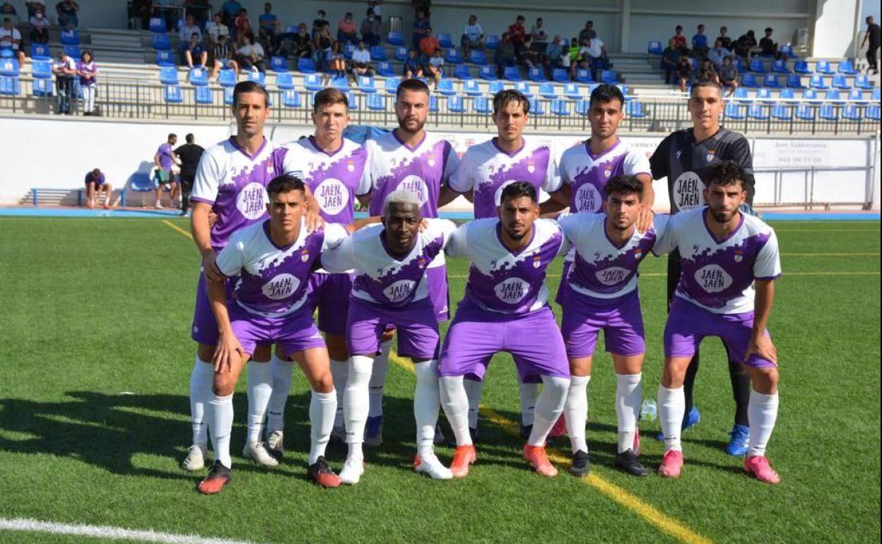 Alineación inicial del equipo de Arsenal. 