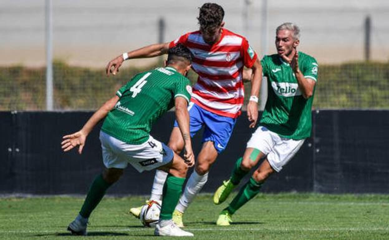 El rojiblanco Adri Butzke lleva cuatro goles en seis jornadas. 