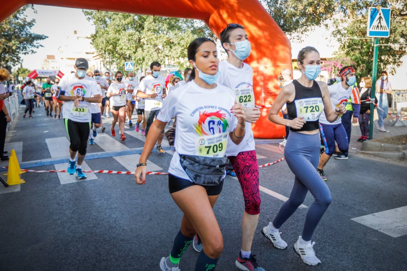 Fotos: Deporte y solidaridad, de la mano en el Zaidín