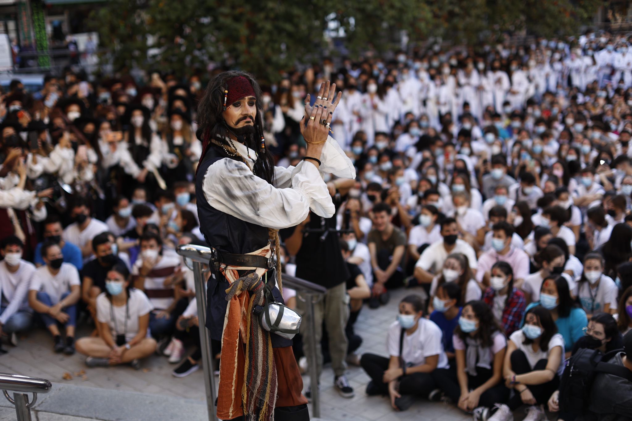 Los estudiantes han inspirado su ya tradicional festejo en una estética realacionada con las películas de 'Piratas del Caribe'