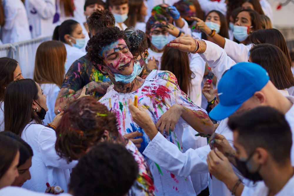 Los estudiantes han inspirado su ya tradicional festejo en una estética realacionada con las películas de 'Piratas del Caribe'