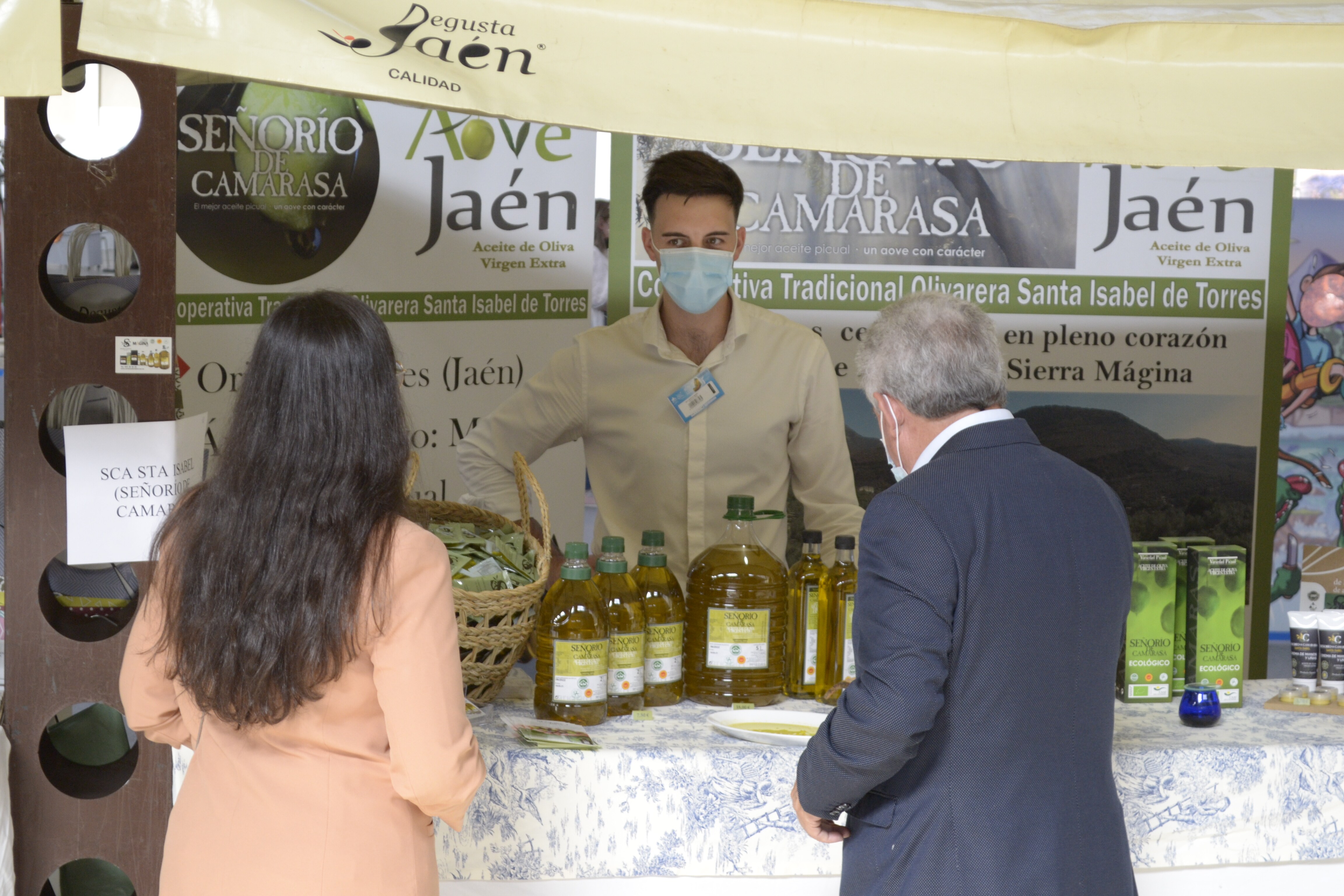 Los jienneses disfrutan de una nueva edición de la Feria de Turismo Interior.