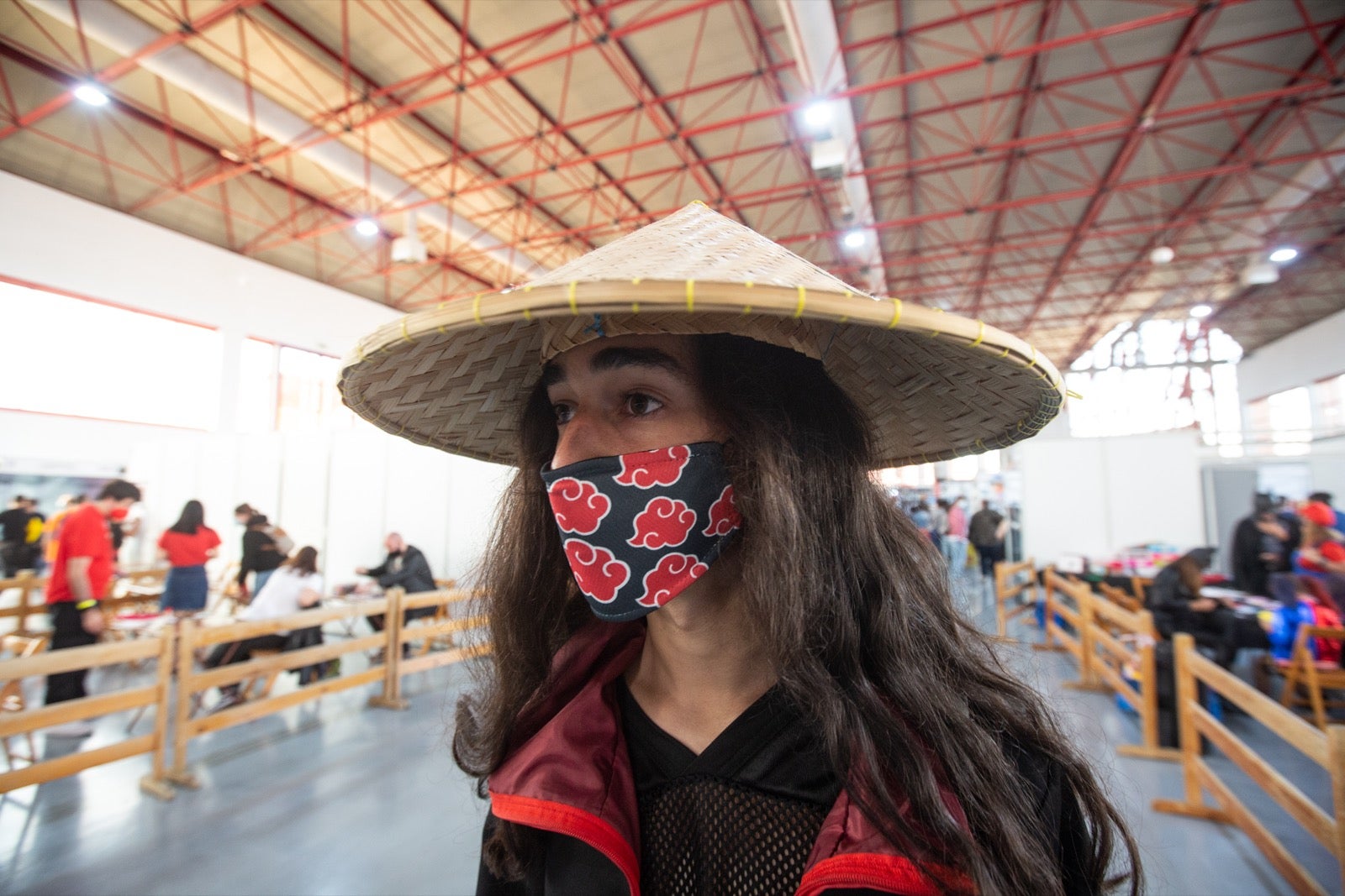 La Ficzone llena la Feria de Muestras de Armilla de aficionados del manga y del kpop.