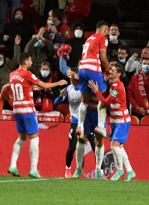 Fotos: Las mejores imágenes del Granada-Getafe