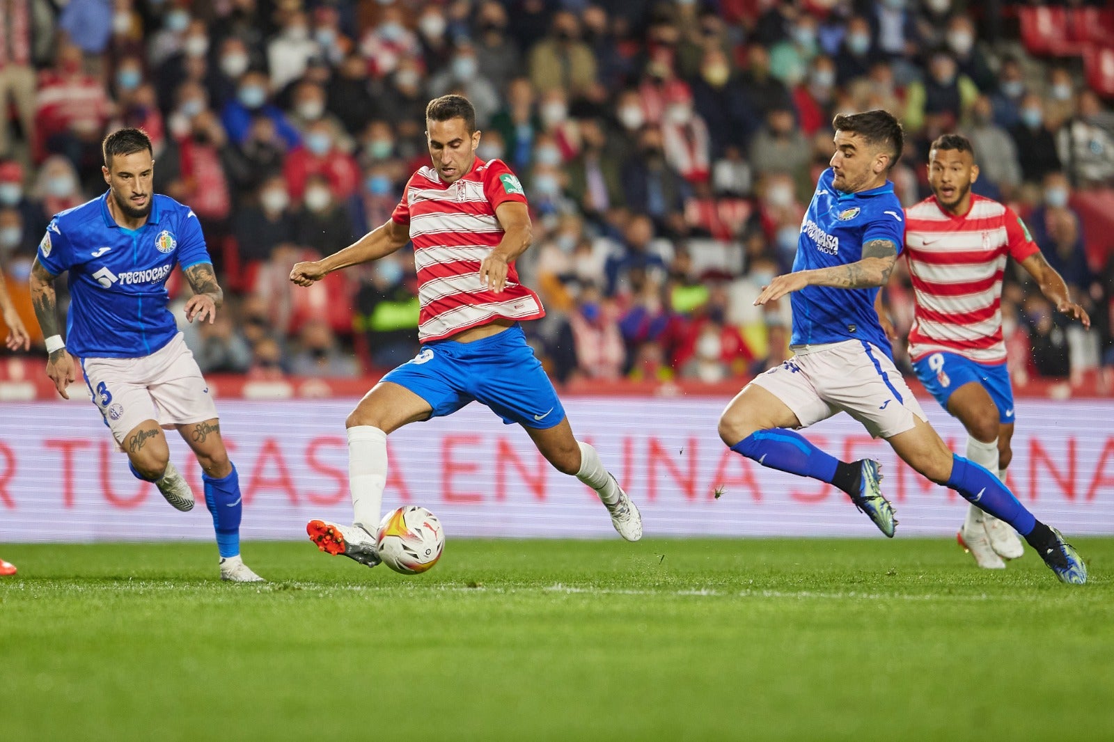 Fotos: Las mejores imágenes del Granada-Getafe