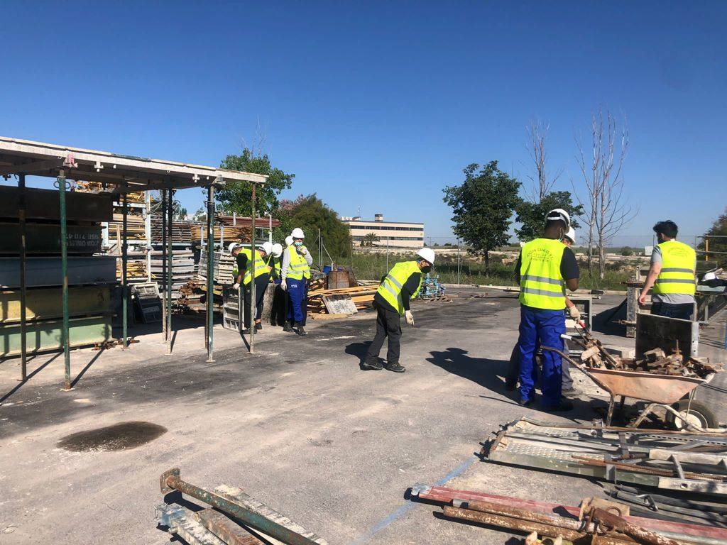 Alumnos en uno de los cursos en las instalaciones de Jocón Infraestructuras. 