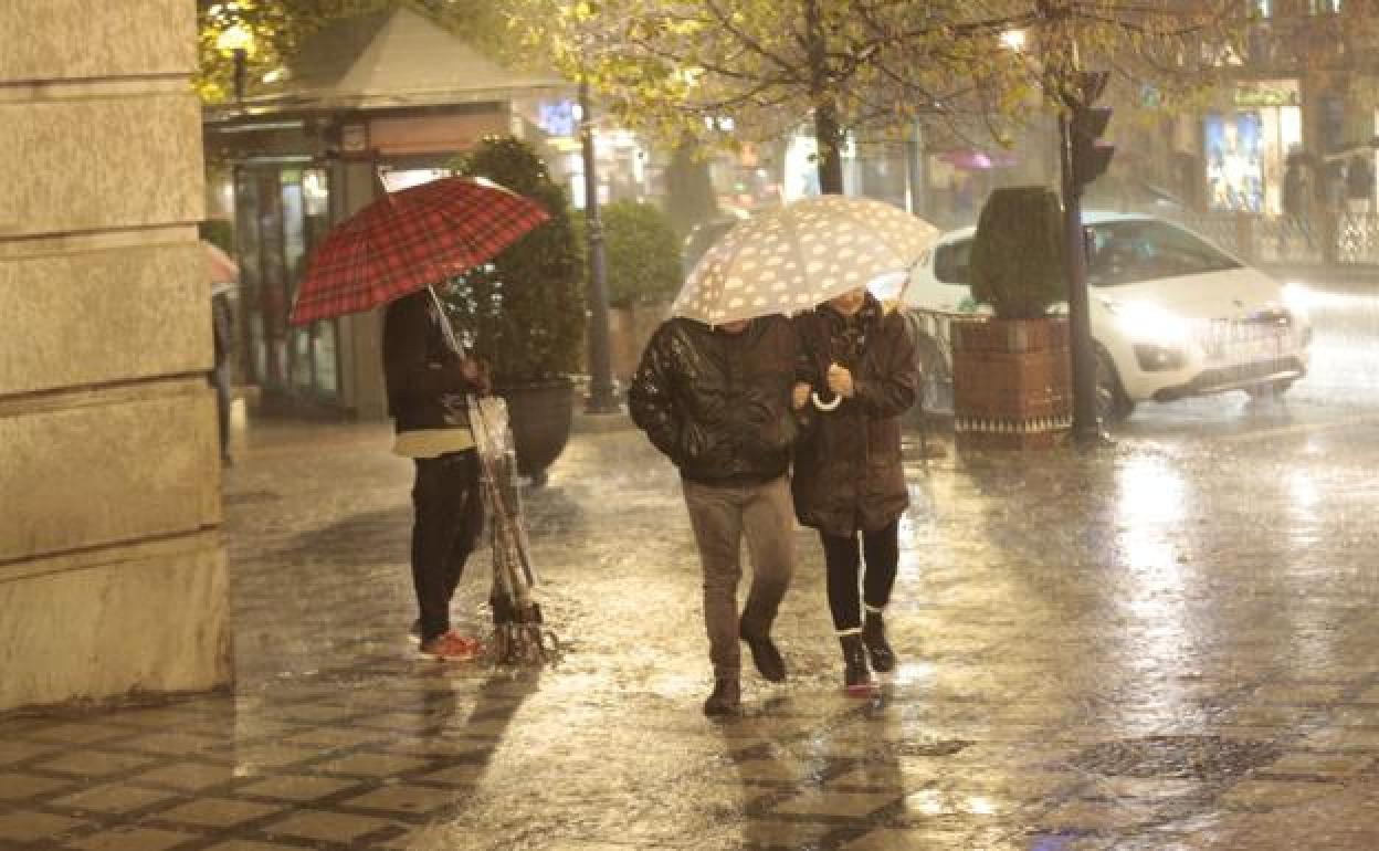 El aviso del tiempo para este lunes festivo en Andalucía