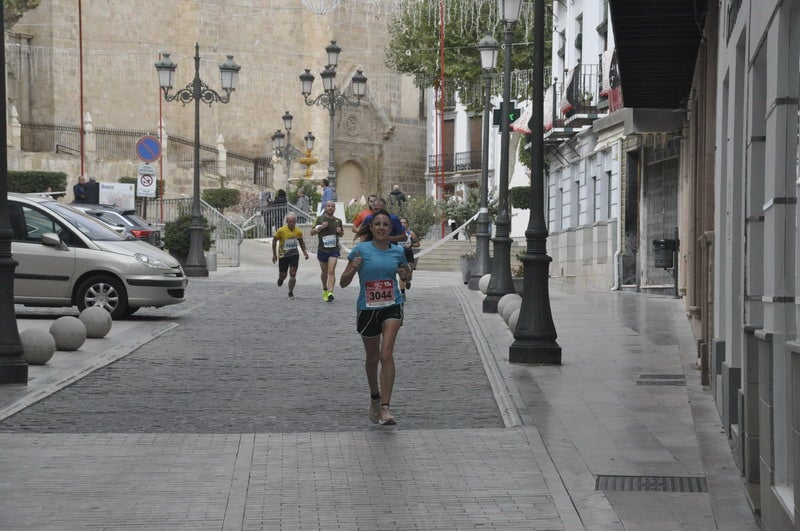 Participantes en la media maratón de Baza