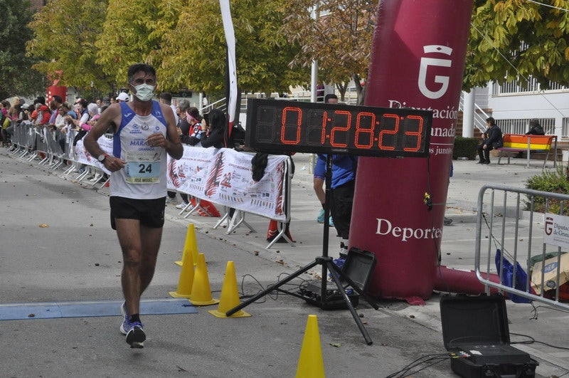 Participantes en la media maratón de Baza