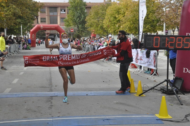 Participantes en la media maratón de Baza