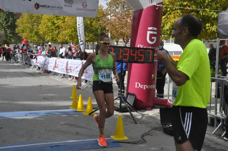 Participantes en la media maratón de Baza