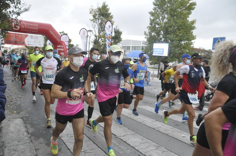 Participantes en la media maratón de Baza