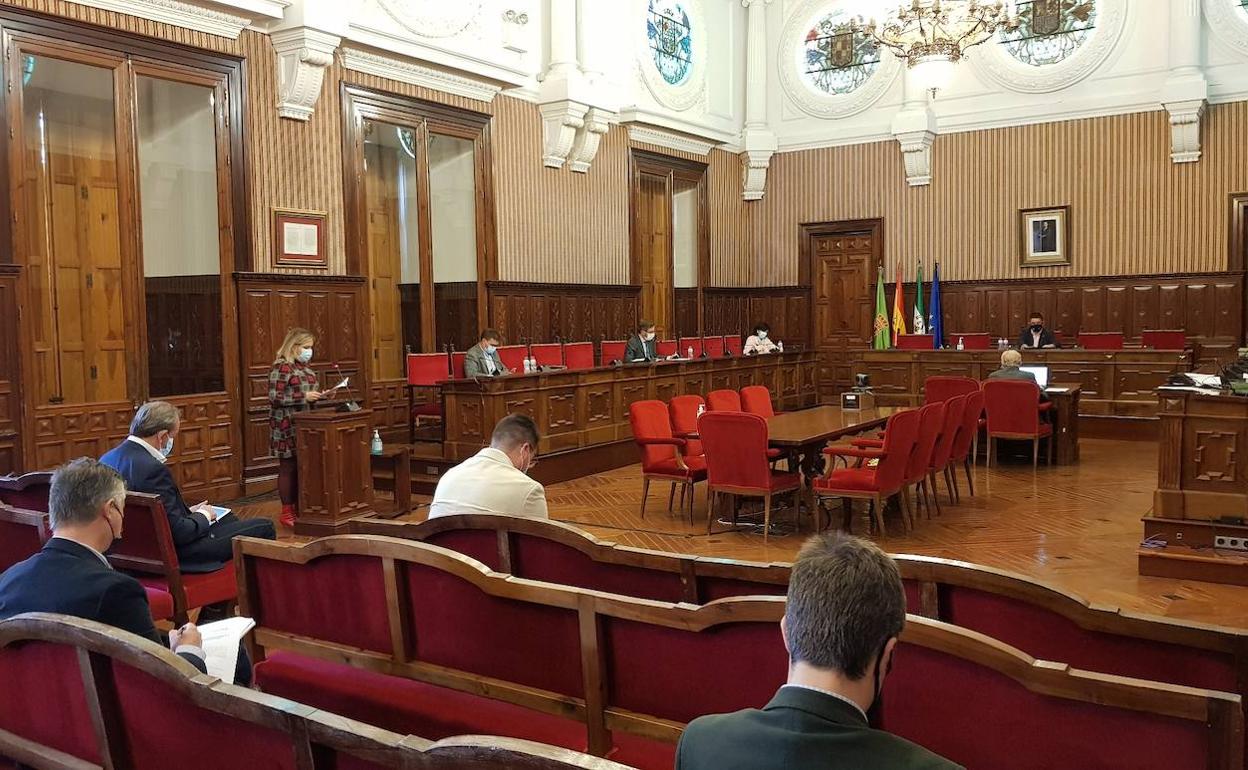 Salón de plenos de la sesión ordinaria correspondiente a octubre. 