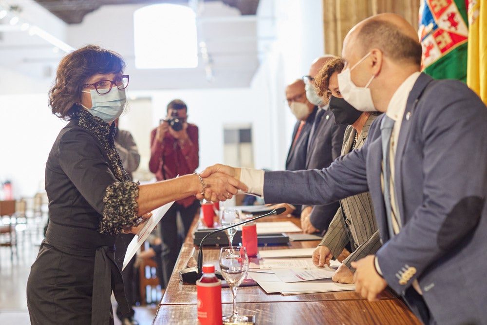 La Universidad de Granada celebra su tradicional gala de premios. 