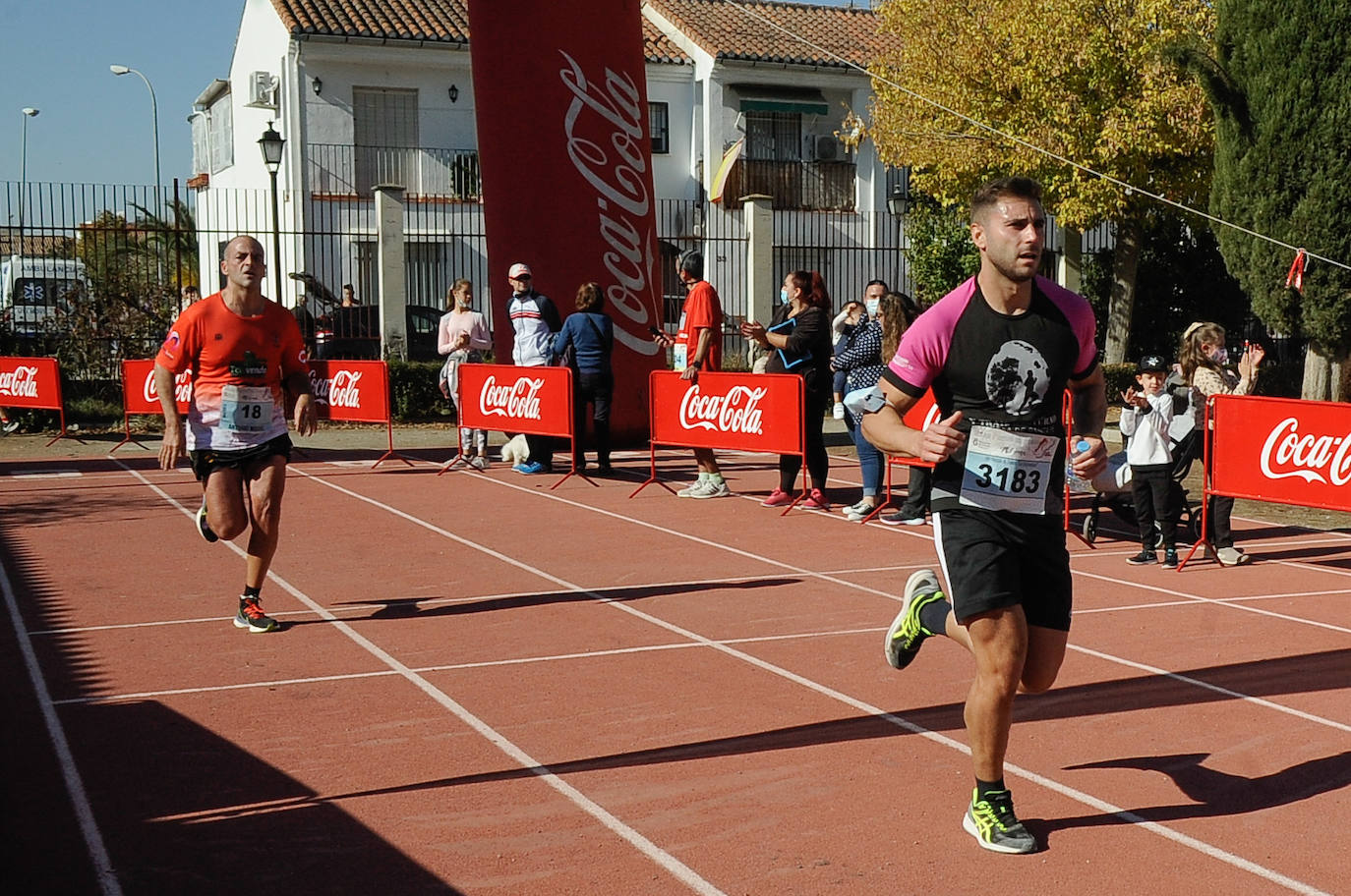 Los corredores, en la salida.