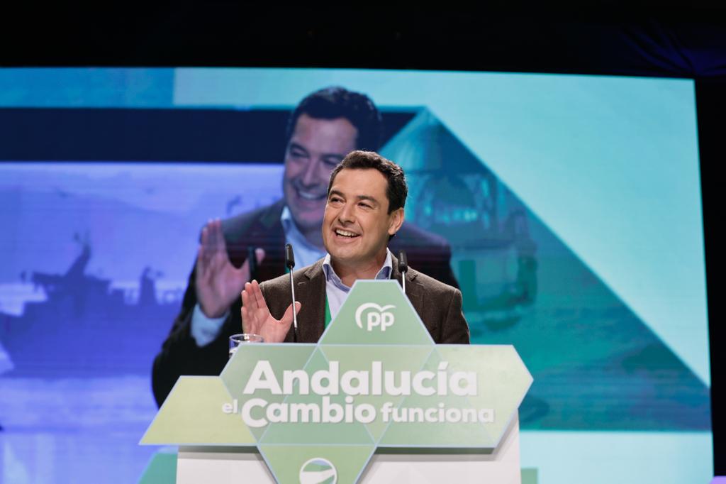 Ambiente en el congreso del PP andaluz en el Palacio de Congresoos