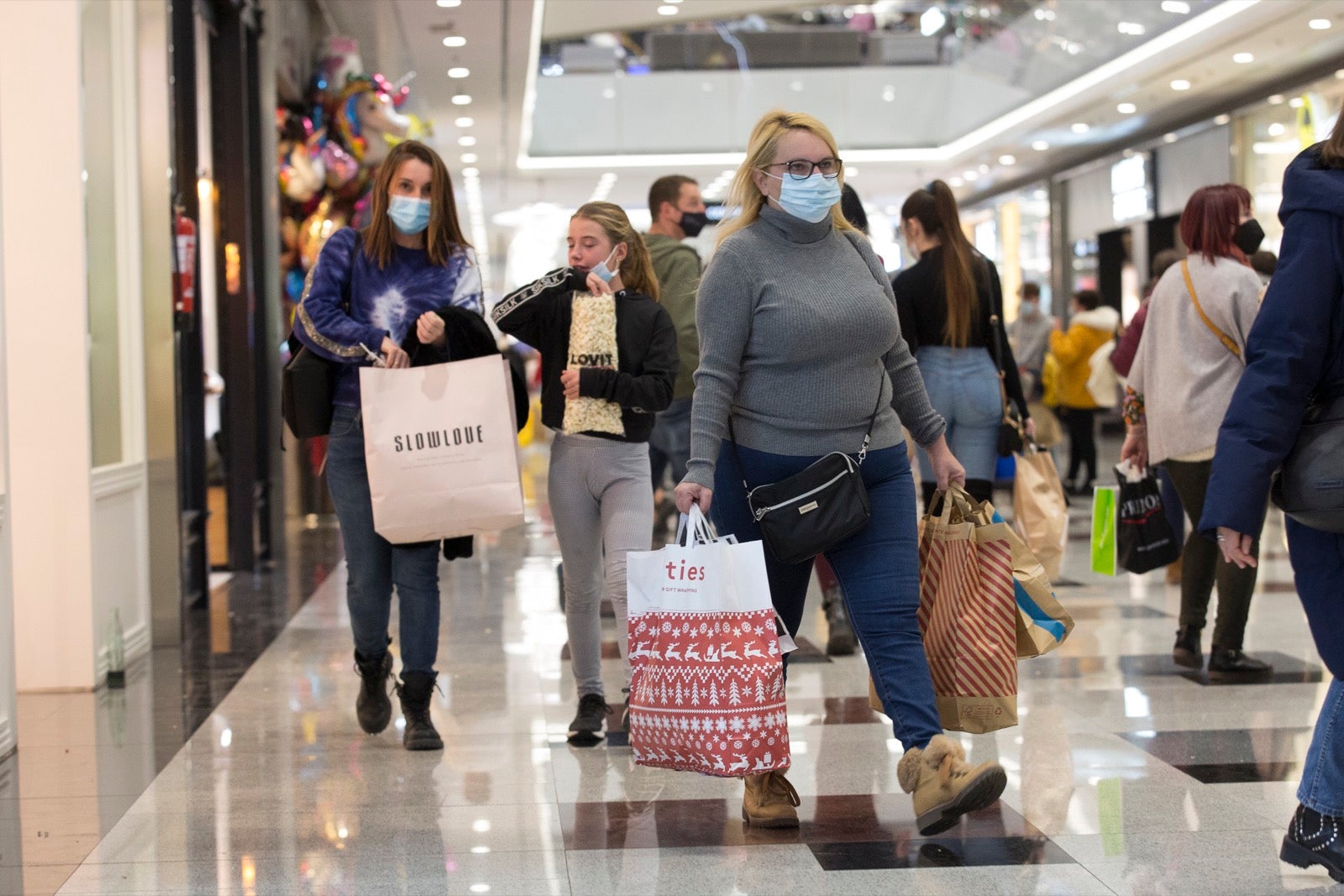 Fotos: Miles de personas en el Black Friday del Nevada Shopping