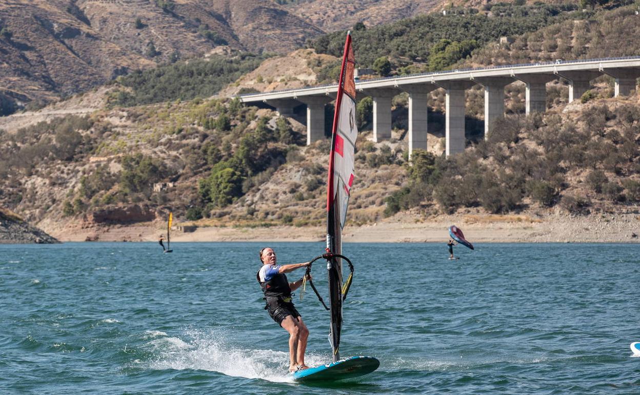 Luz verde para iniciar la redacción del tramo de Rules que llevará agua a Almuñécar