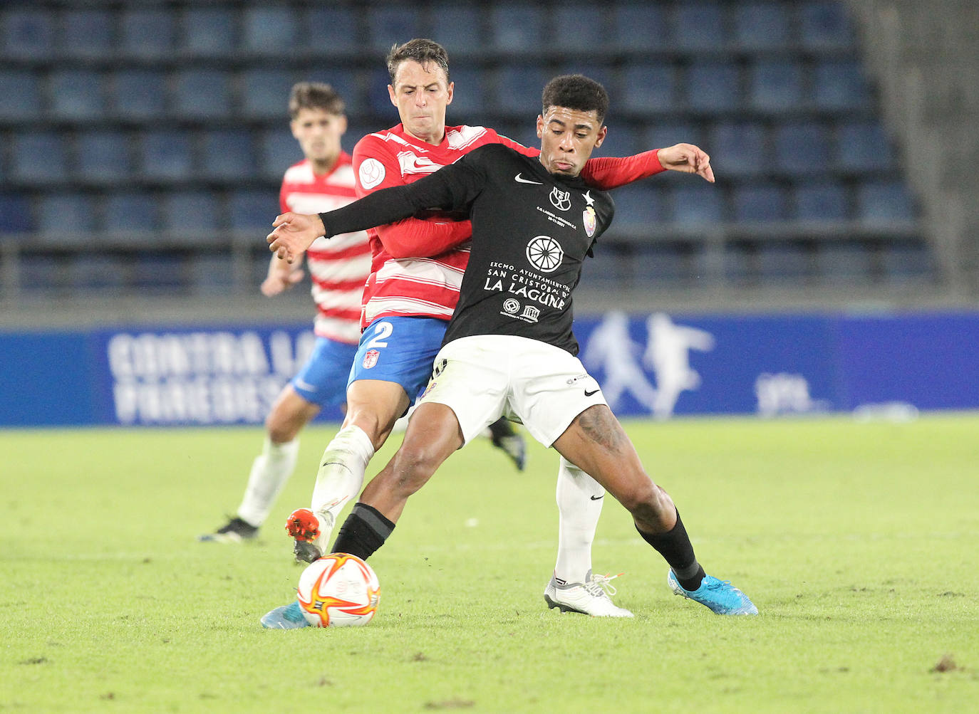 El equipo rojiblanco se enfrentó al Laguna en el Heliodoro para estrenar la temporada de Copa del Rey