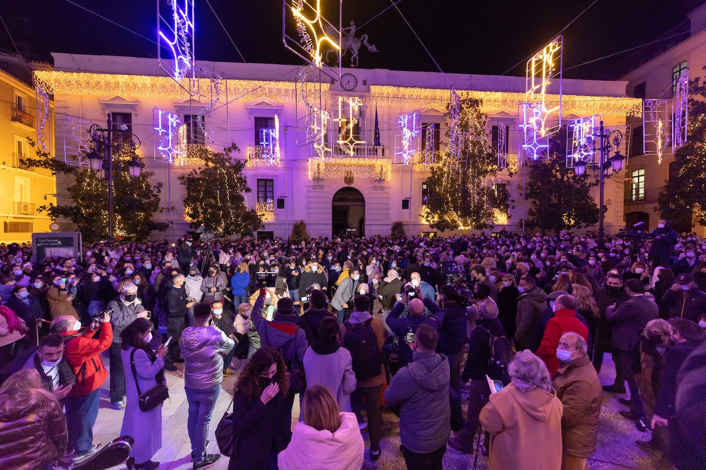 Fotos: Las imágenes del primer día del alumbrado navideño