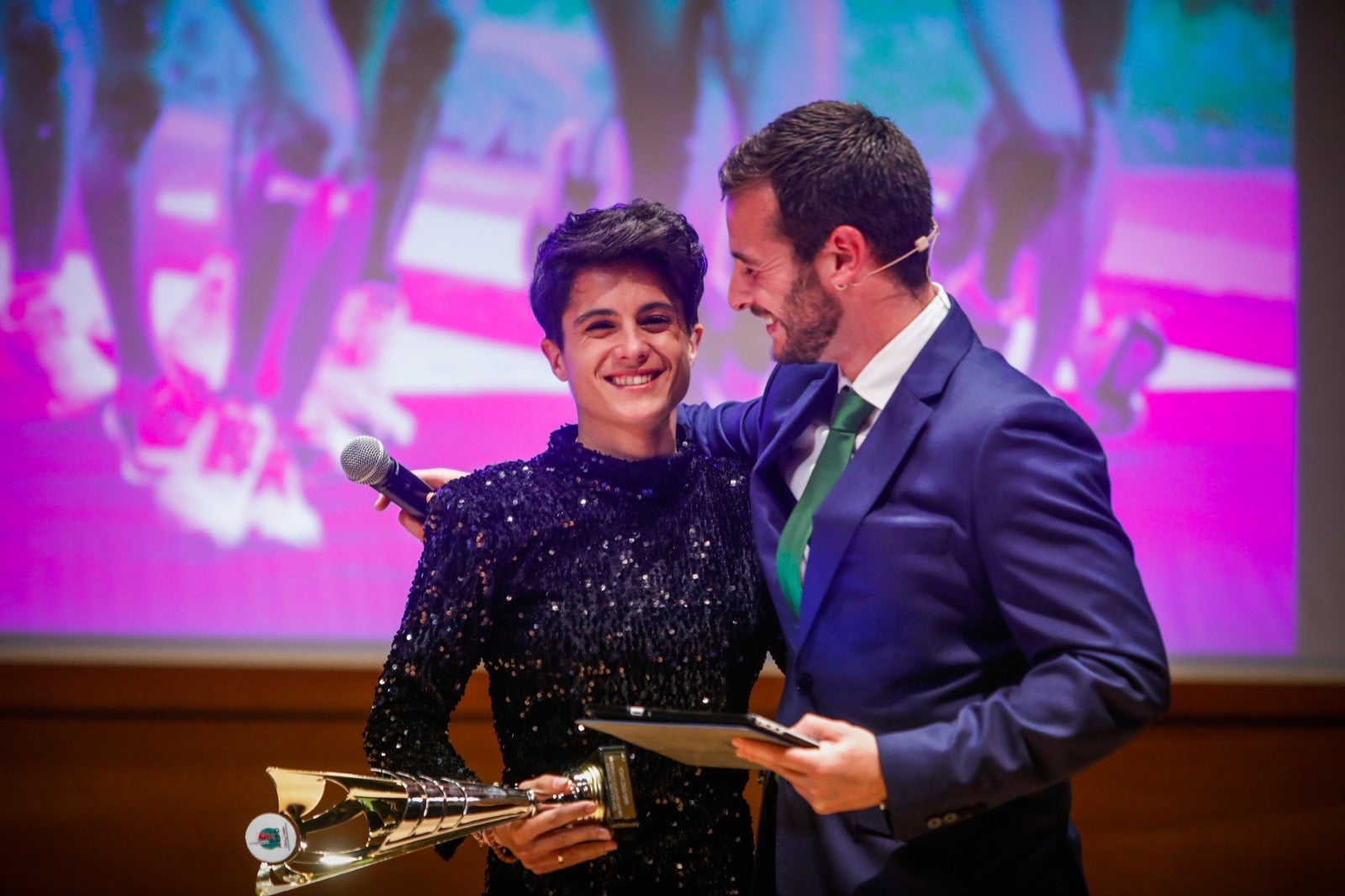 Momentos emotivos, reconomientos y mucha deportividad.