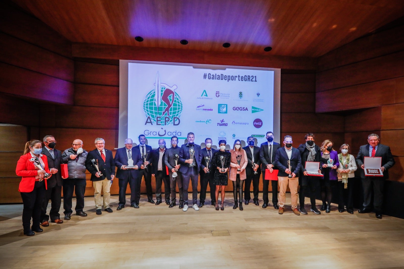 Momentos emotivos, reconomientos y mucha deportividad.