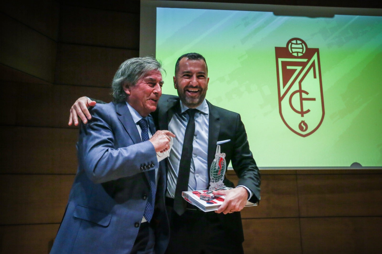 Momentos emotivos, reconomientos y mucha deportividad.