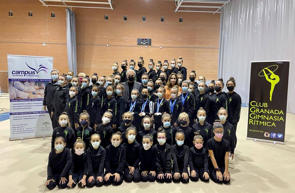 Componentes del Club Granada Gimnasia Rítmica. 