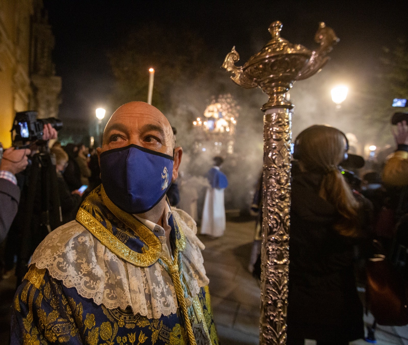 Gójar sale a la calle para procesionar a la Divina Pastora.