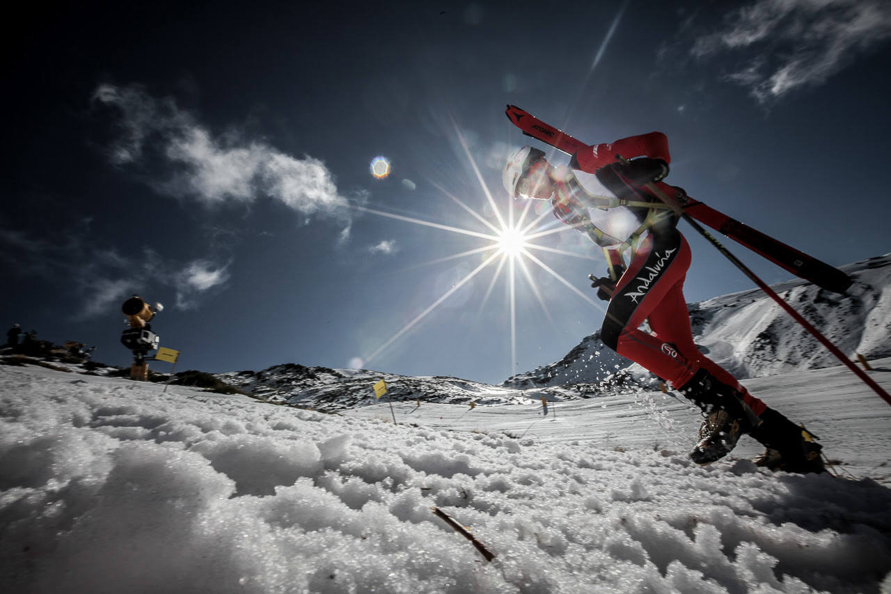 Un competidor en la estación de Sierra Nevada.