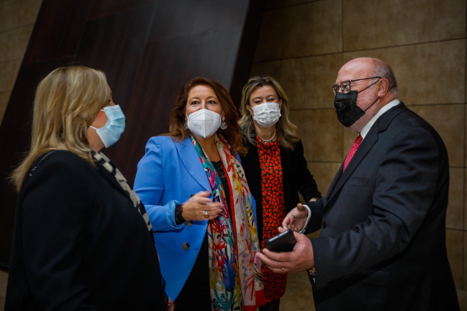 La consejera de Agricultura ha abordado este viernes los retos del sector agrícola en Granada y Andalucía