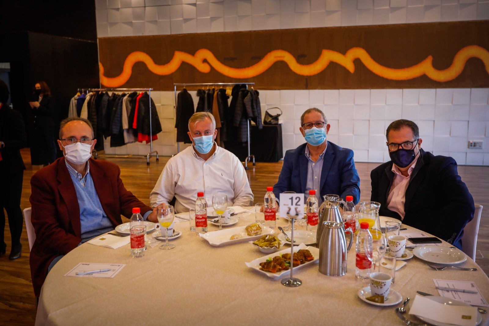 La consejera de Agricultura ha abordado este viernes los retos del sector agrícola en Granada y Andalucía