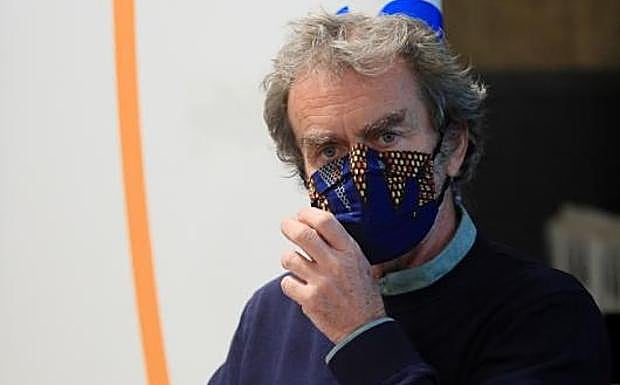 Fernando Simón advierte sobre el riesgo en las reuniones y comidas en Navidad