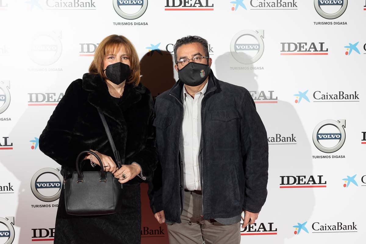 Homenajeados, autoridades e invitados en la gala de entrega de los Premios Ideales 2021.