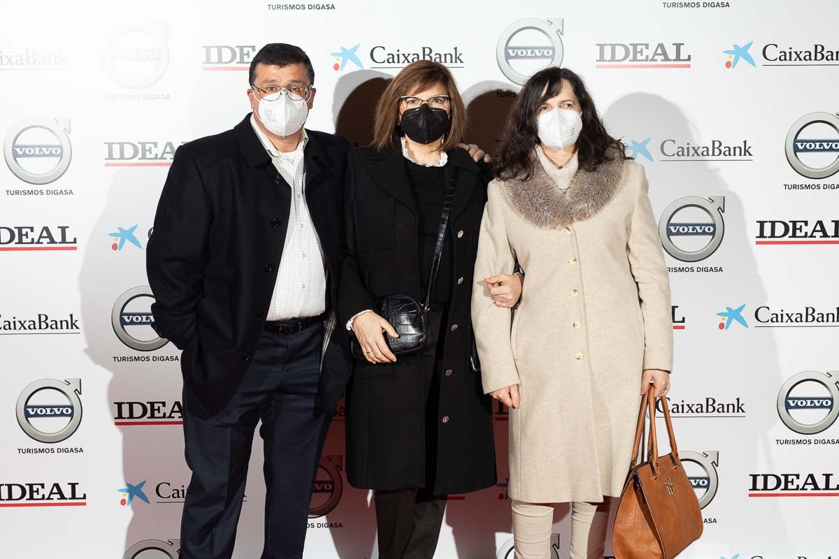 Homenajeados, autoridades e invitados en la gala de entrega de los Premios Ideales 2021.