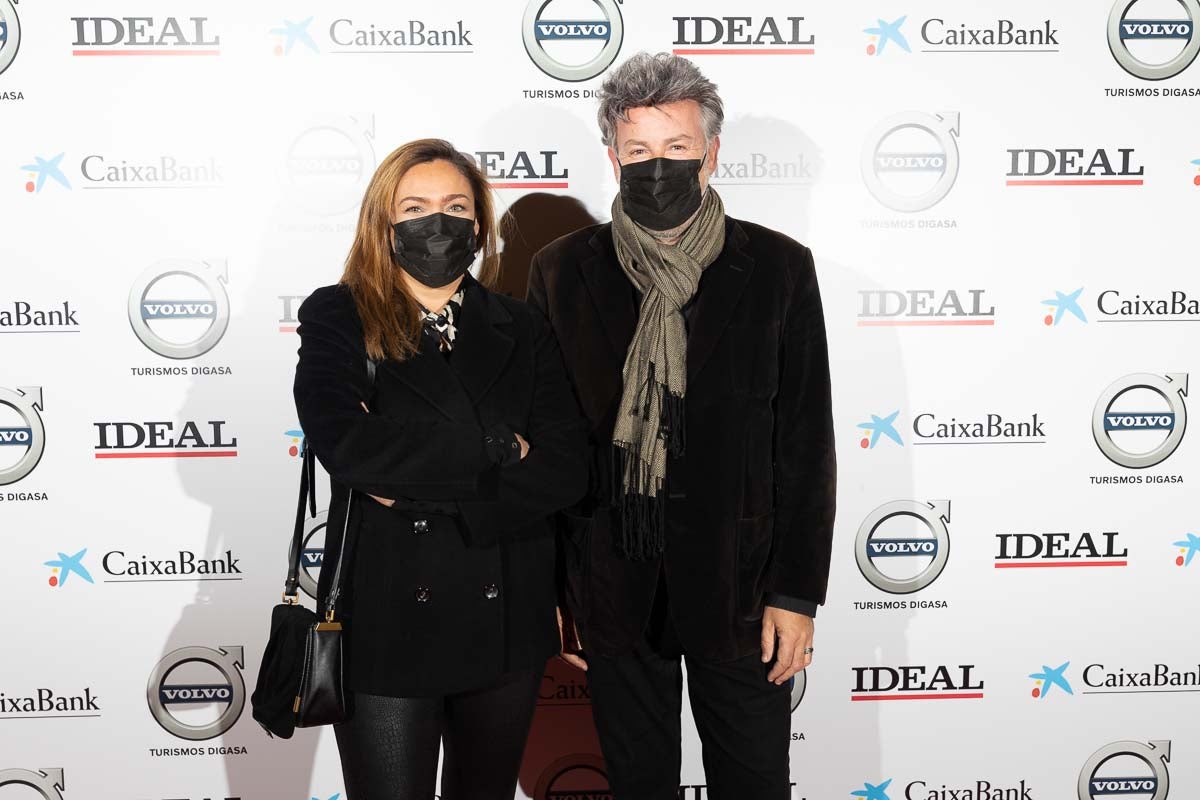 Homenajeados, autoridades e invitados en la gala de entrega de los Premios Ideales 2021.