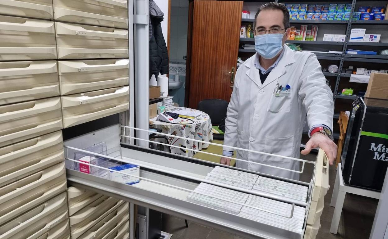 La Farmacia Ganivet apura sus últimas unidades de test de antígenos. 