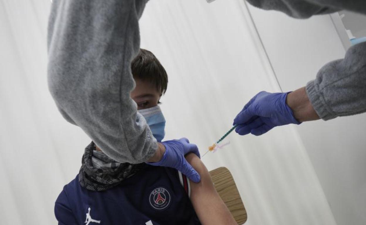 Andalucía abre este martes la autocita de vacunación Covid para los niños de ocho años