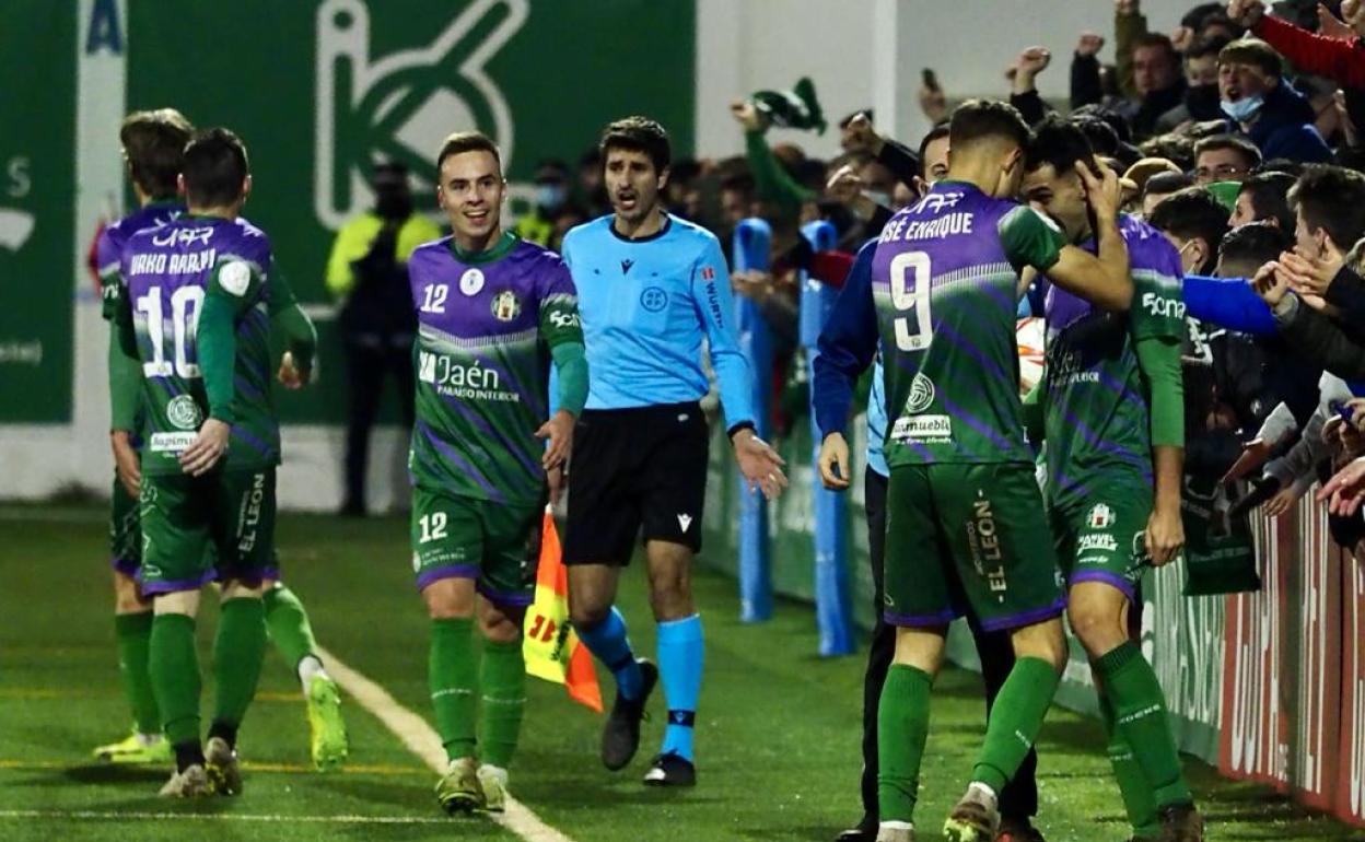 El conjunto verde eliminó a un Primera División como el Granada CF en Copa del Rey. 