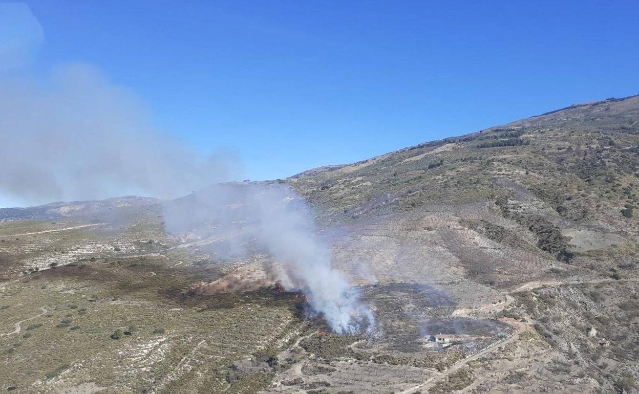 Incendio en Lanjarón.
