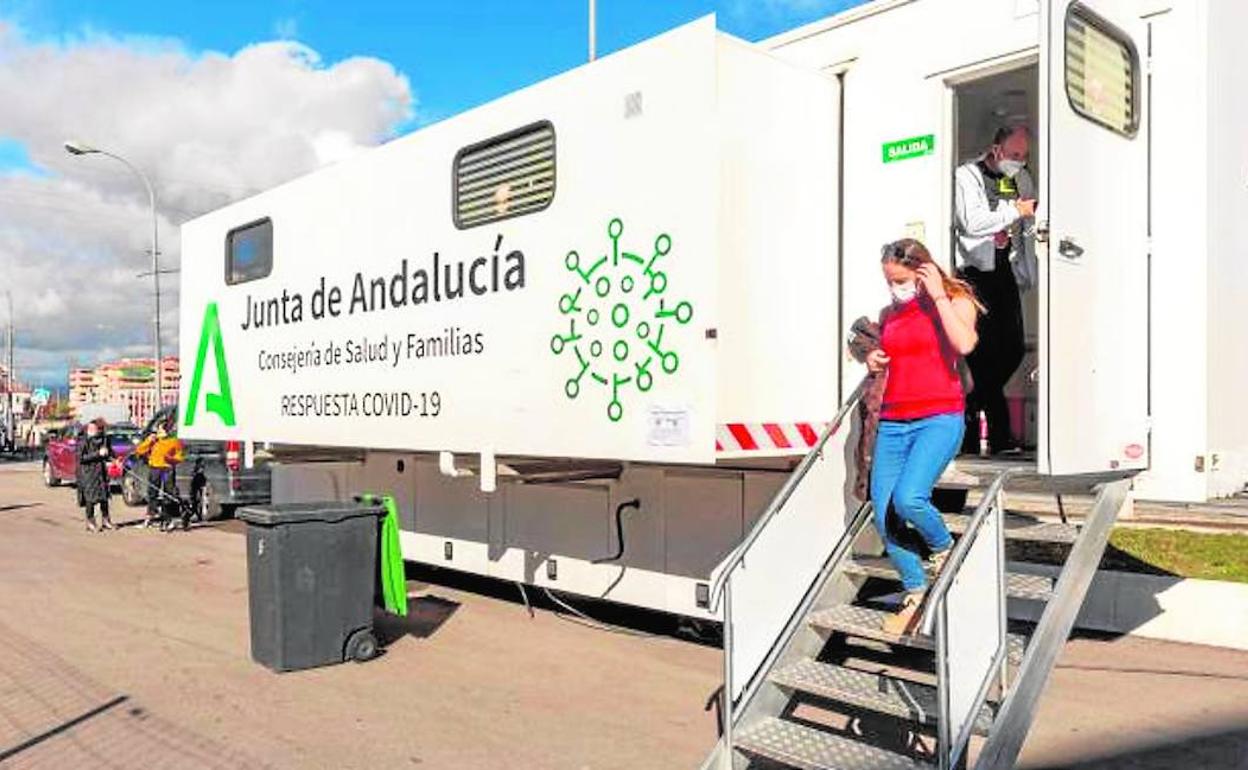 Jaén acaba el año con más propagación del virus que nunca, pero con síntomas más leves