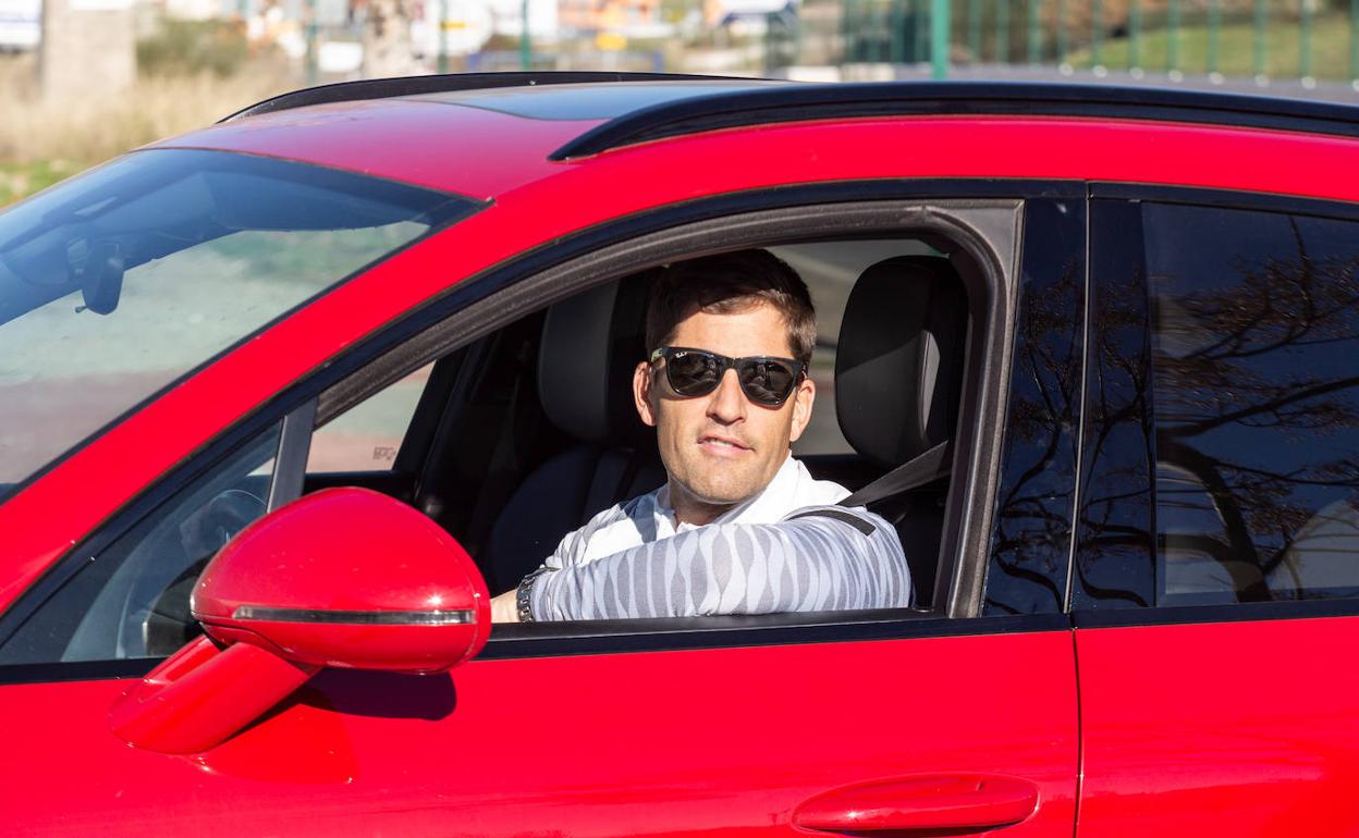 Robert Moreno, a su llegada a la Ciudad Deportiva. 