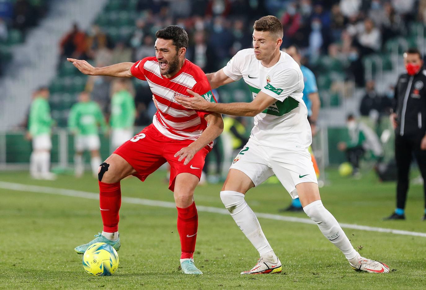 Las imágenes del partido entyre Elche y Granada