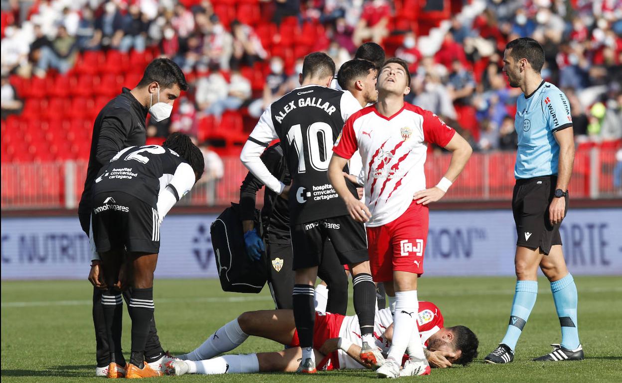 Portillo, con Lazo lesionado para varias semanas, muestra su desolación por lo vivido el domingo. 