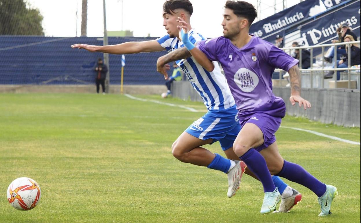 El conjunto blanco no disputará este fin de semana su partido en el Escribano Castilla. 